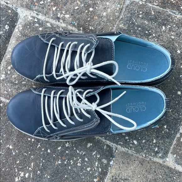 Cloud Aika’s Navy Blue Casual Sneakers 👟 - Picture 12 of 12
